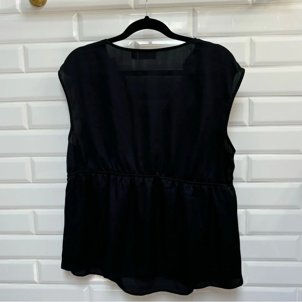Women’s XL ELLE Sleeveless Blouse - Black - Picture 2 of 3
